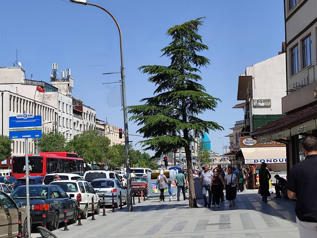 Konya bugün sıcaklıkta Antalya’yı geçti! Yeni tahminler de farksız 10